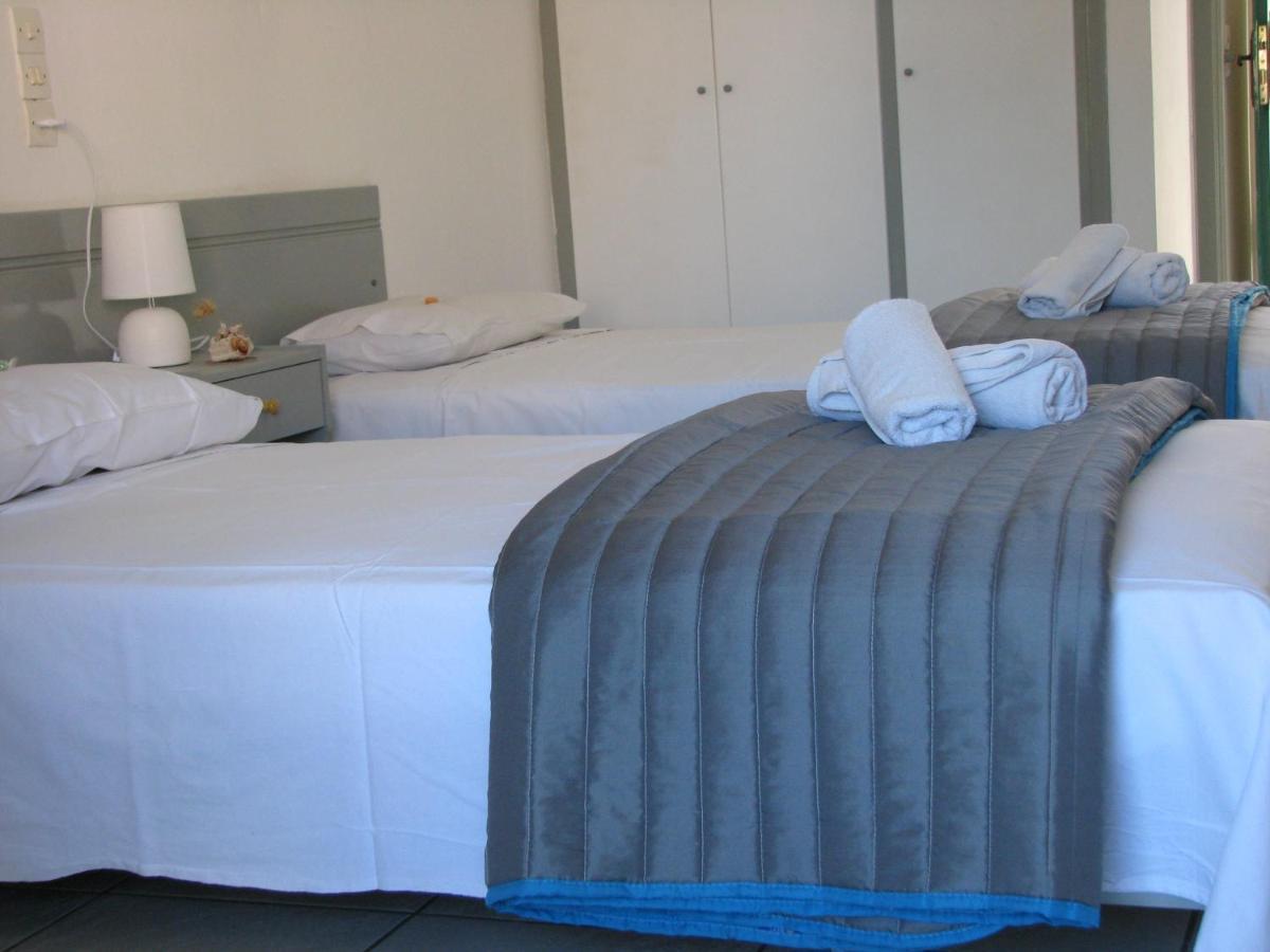 Dolphin Apt & Studios -Next To The Beach روذا المظهر الخارجي الصورة