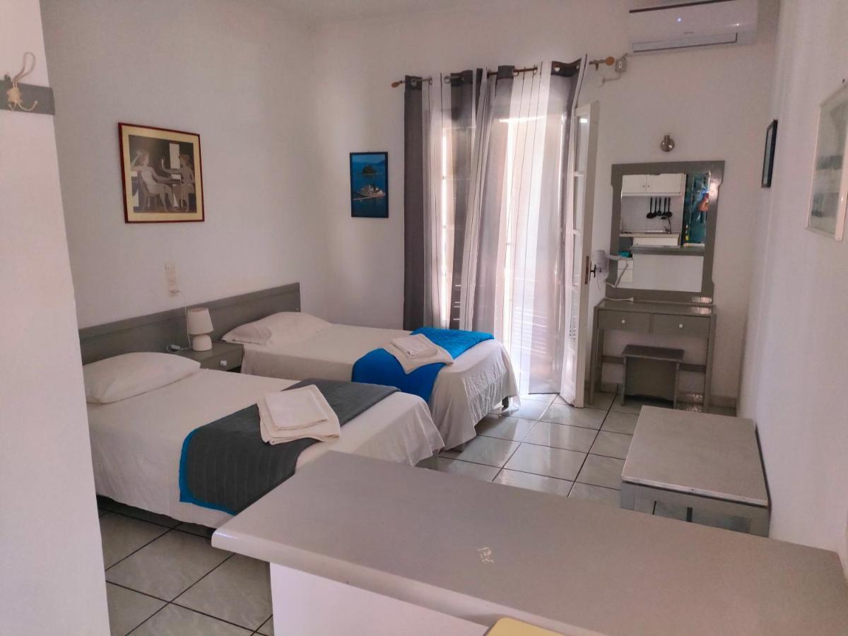 Dolphin Apt & Studios -Next To The Beach روذا المظهر الخارجي الصورة